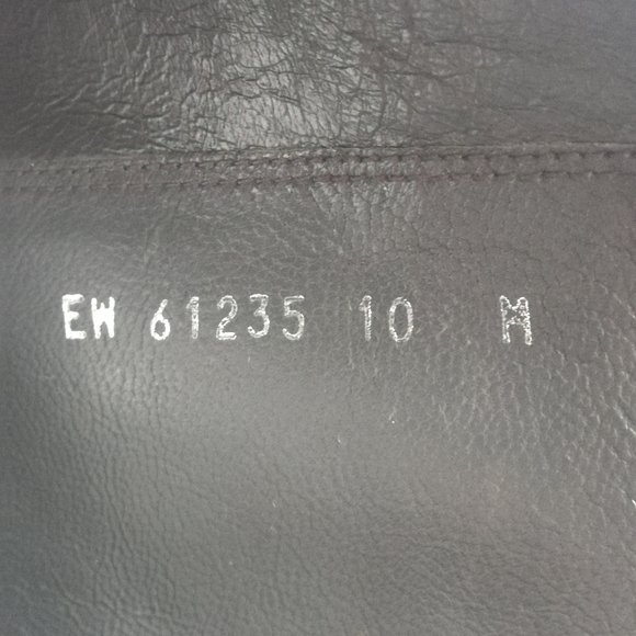 STUART WEITZMAN Platform to the Knee leather Boots - Picture 8 of 10